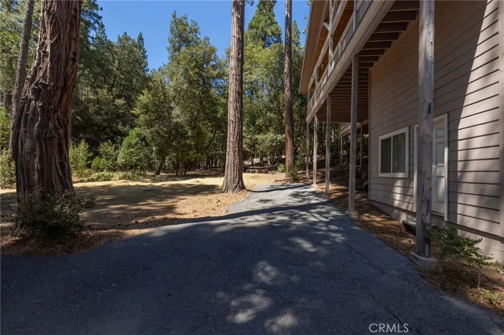 39964 Cedar Vista Bass Lake, CA 93604