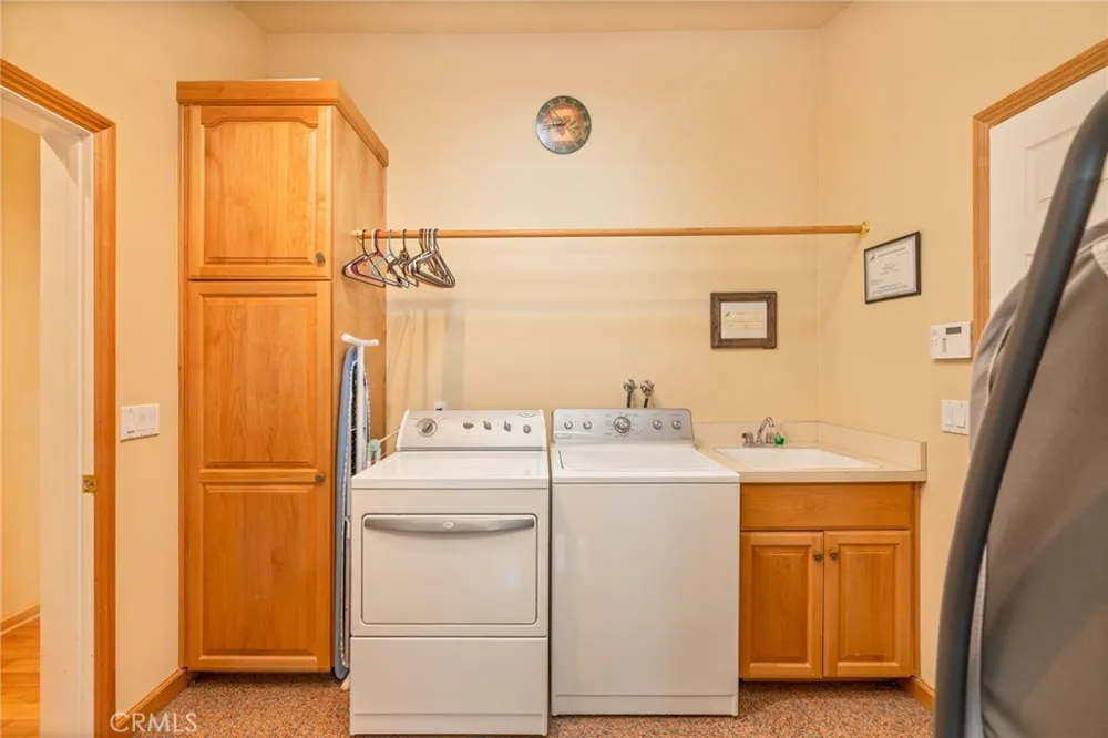 39964 Cedar Vista Bass Lake, CA 93604