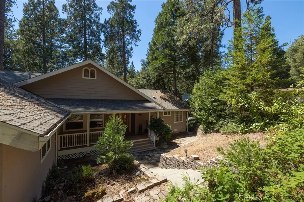 39964 Cedar Vista Bass Lake, CA 93604
