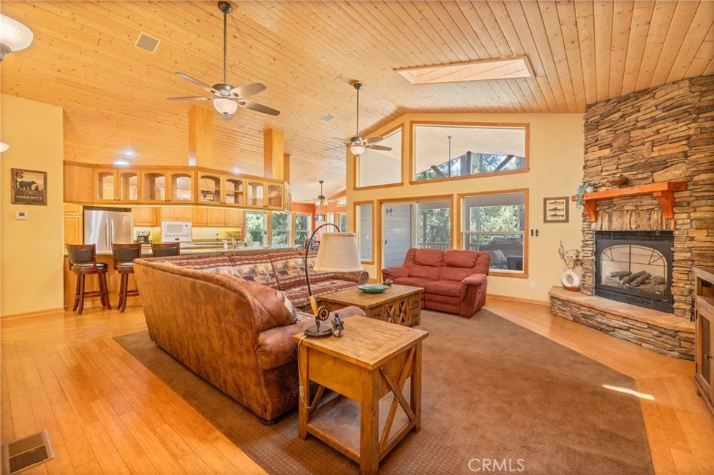 39964 Cedar Vista Bass Lake, CA 93604