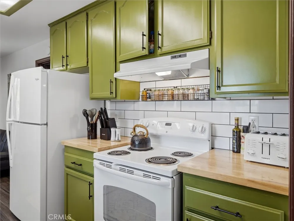 43710 Hilltop Ahwahnee, CA 93601