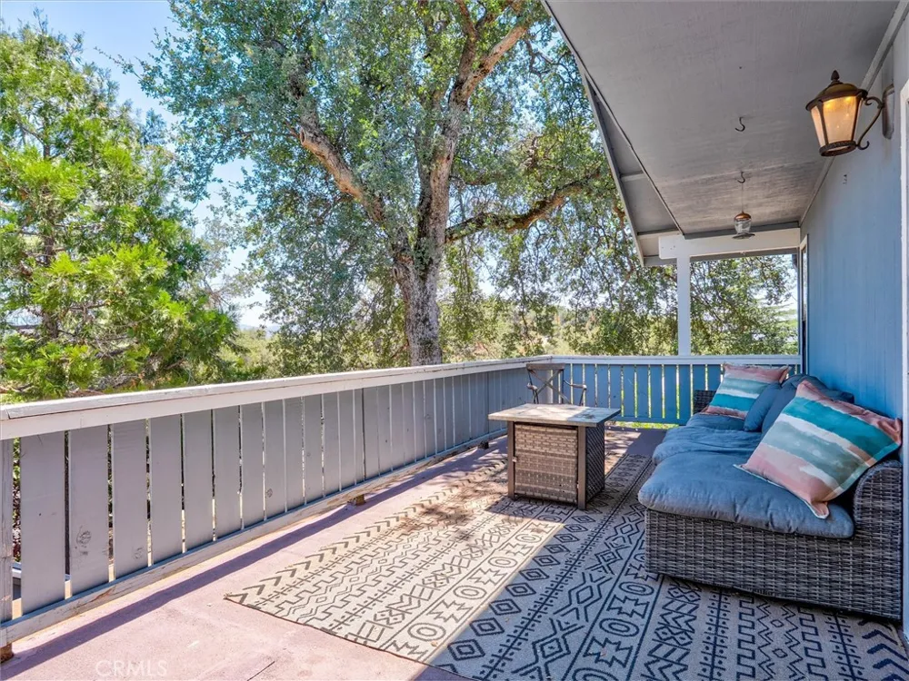 43710 Hilltop Ahwahnee, CA 93601
