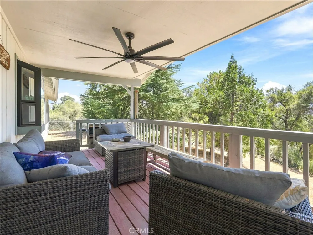 43710 Hilltop Ahwahnee, CA 93601