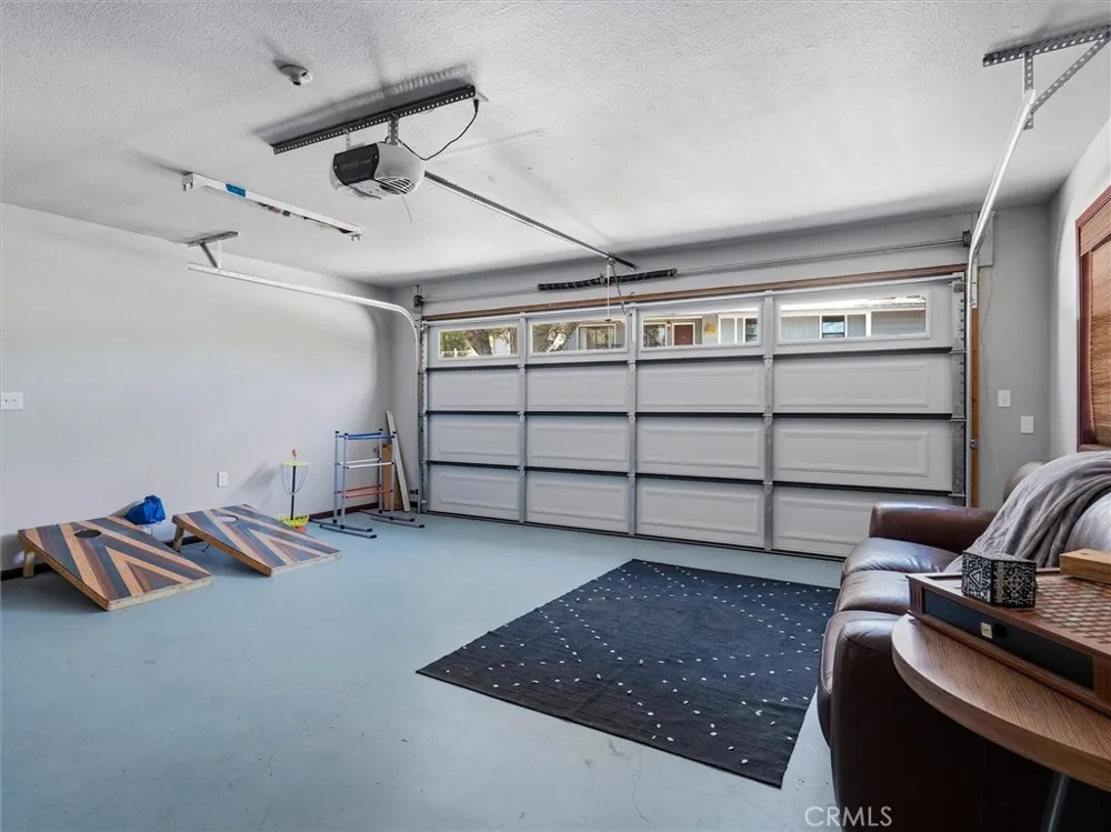 43710 Hilltop Ahwahnee, CA 93601