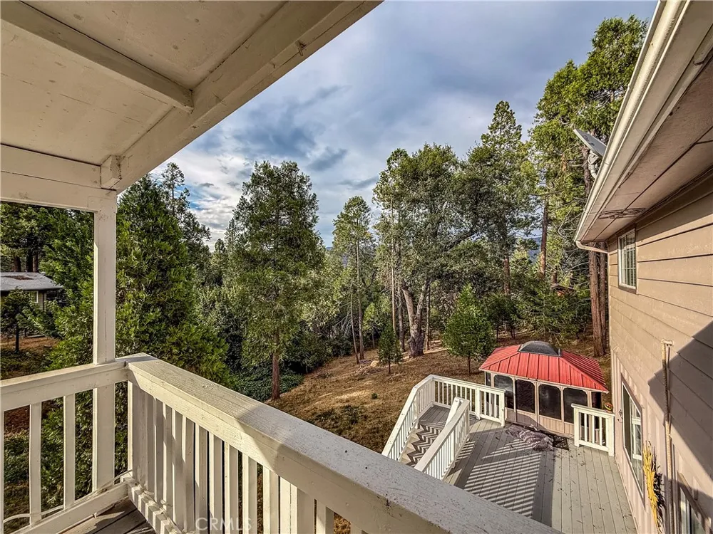 39314 Manzanita Oakhurst, CA 93644