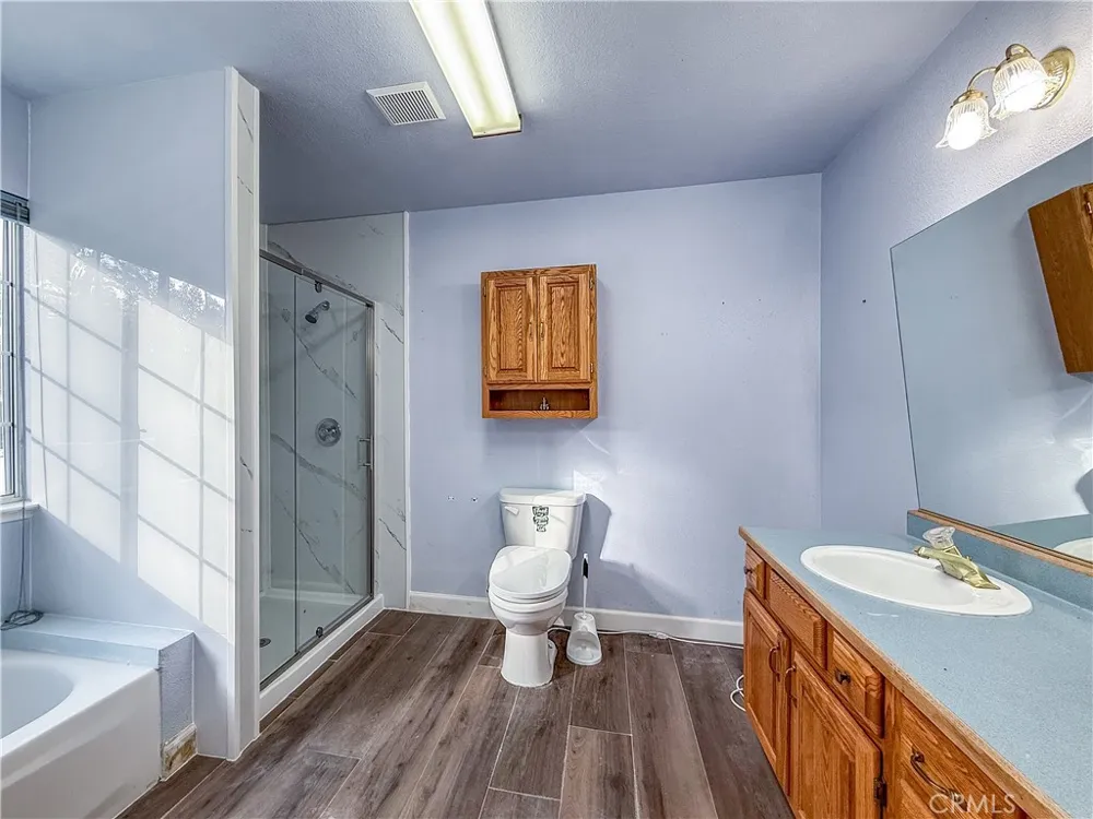 39314 Manzanita Oakhurst, CA 93644