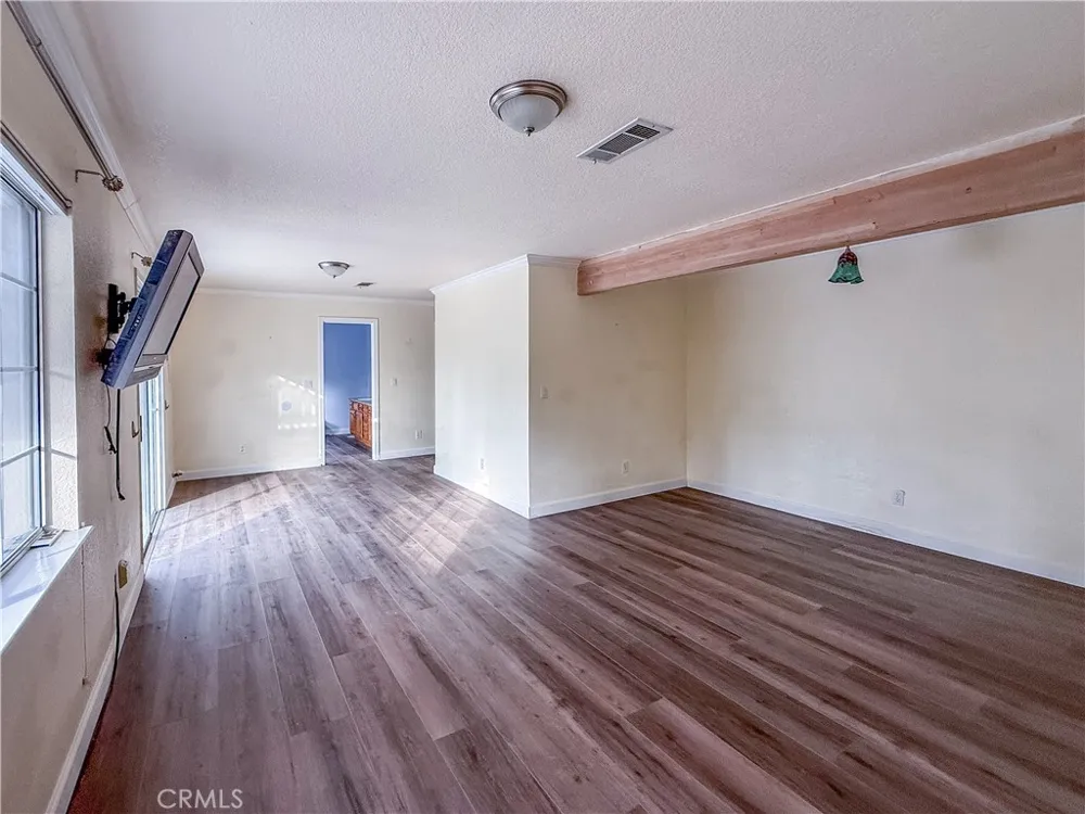 39314 Manzanita Oakhurst, CA 93644