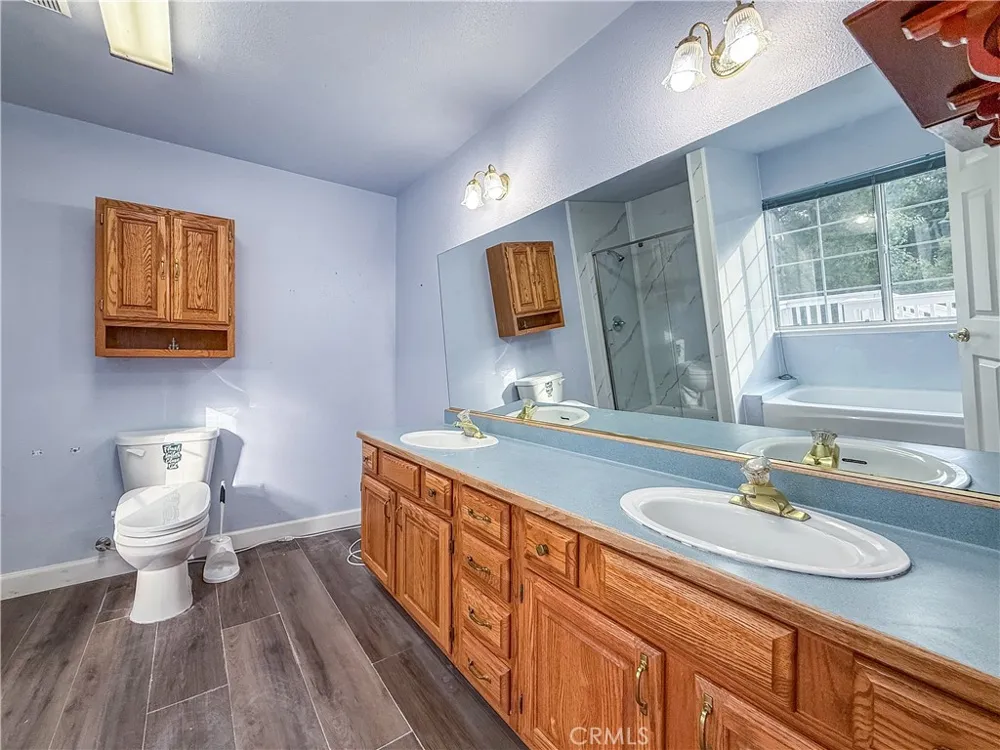 39314 Manzanita Oakhurst, CA 93644