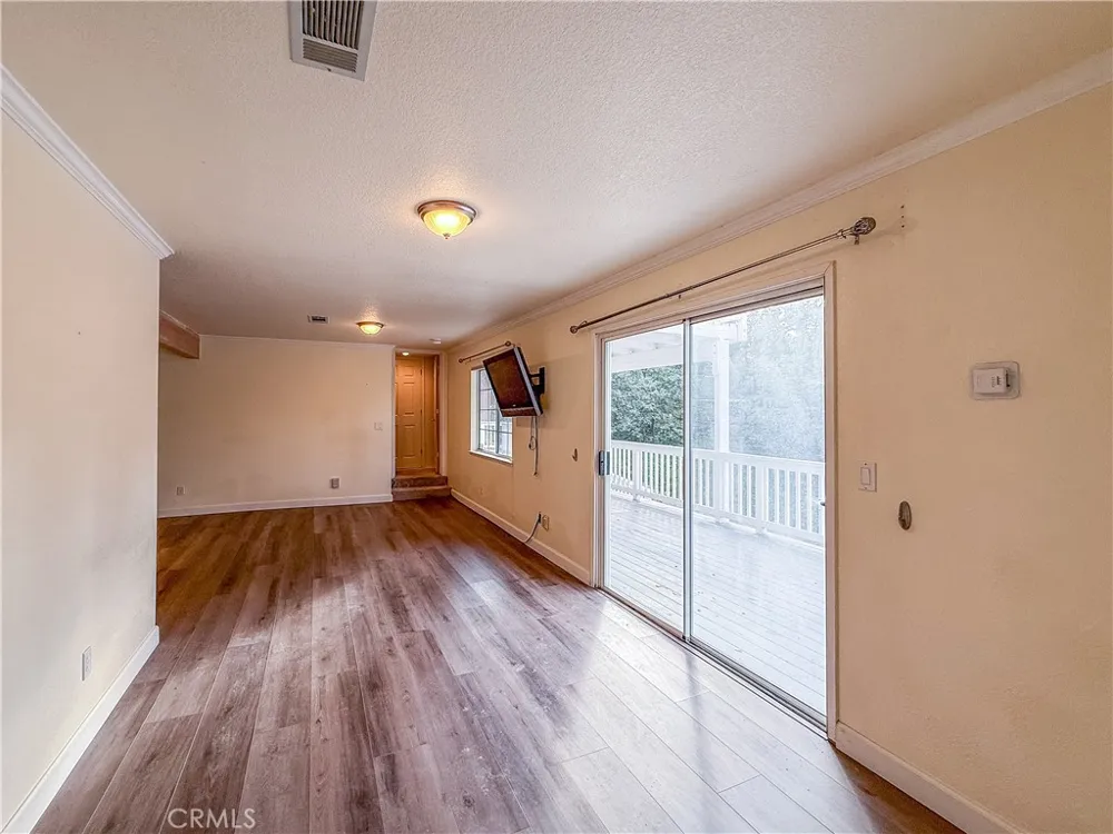 39314 Manzanita Oakhurst, CA 93644