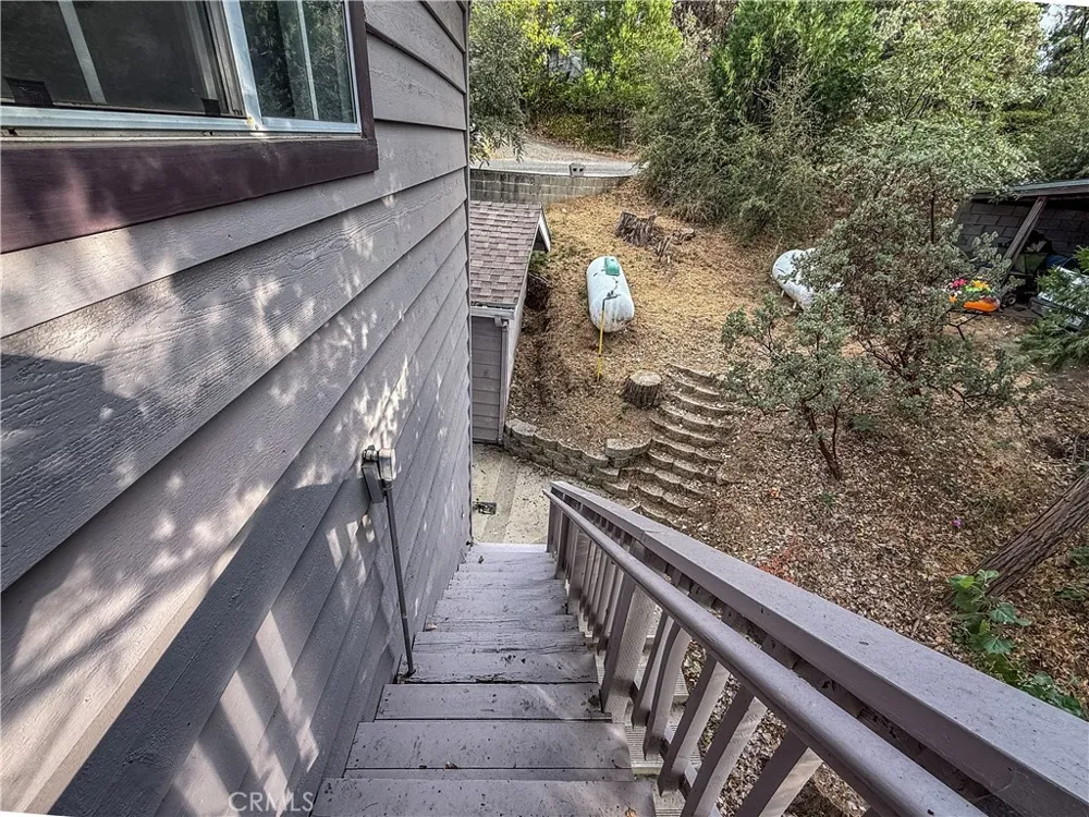 39314 Manzanita Oakhurst, CA 93644