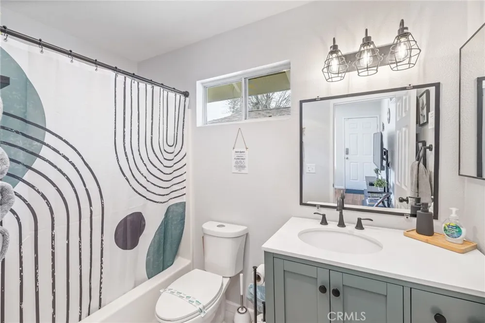 38209 Wortham Road Oakhurst, CA 93644