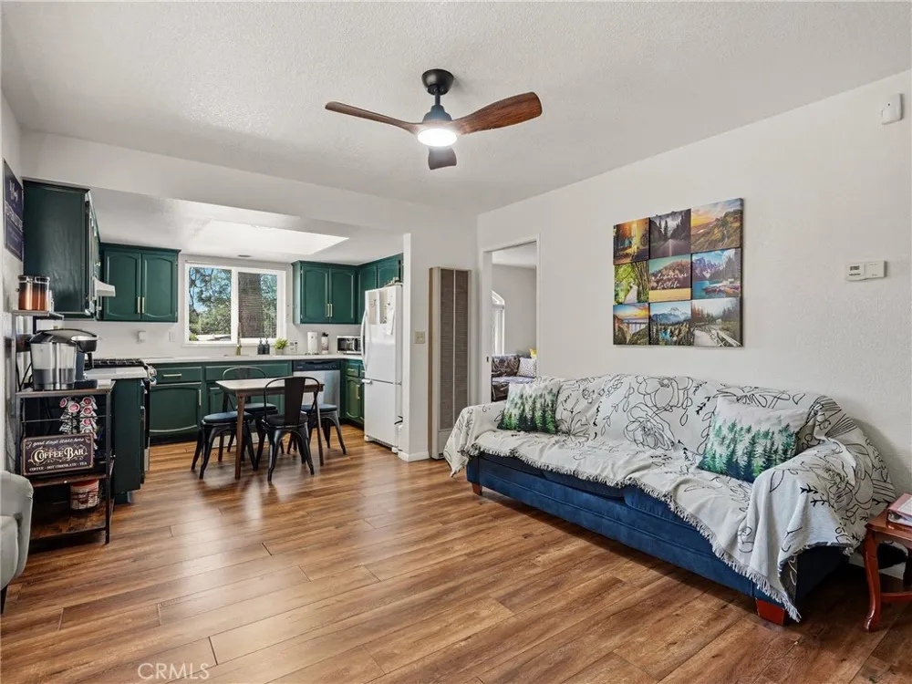 38209 Wortham Road Oakhurst, CA 93644