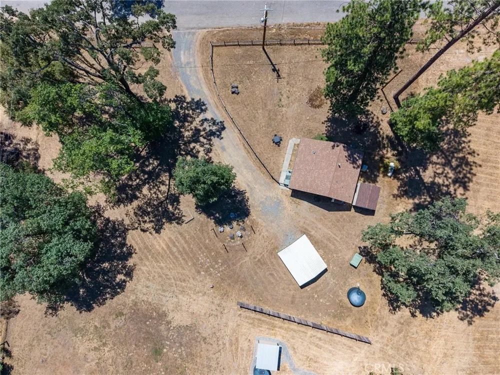38209 Wortham Road Oakhurst, CA 93644