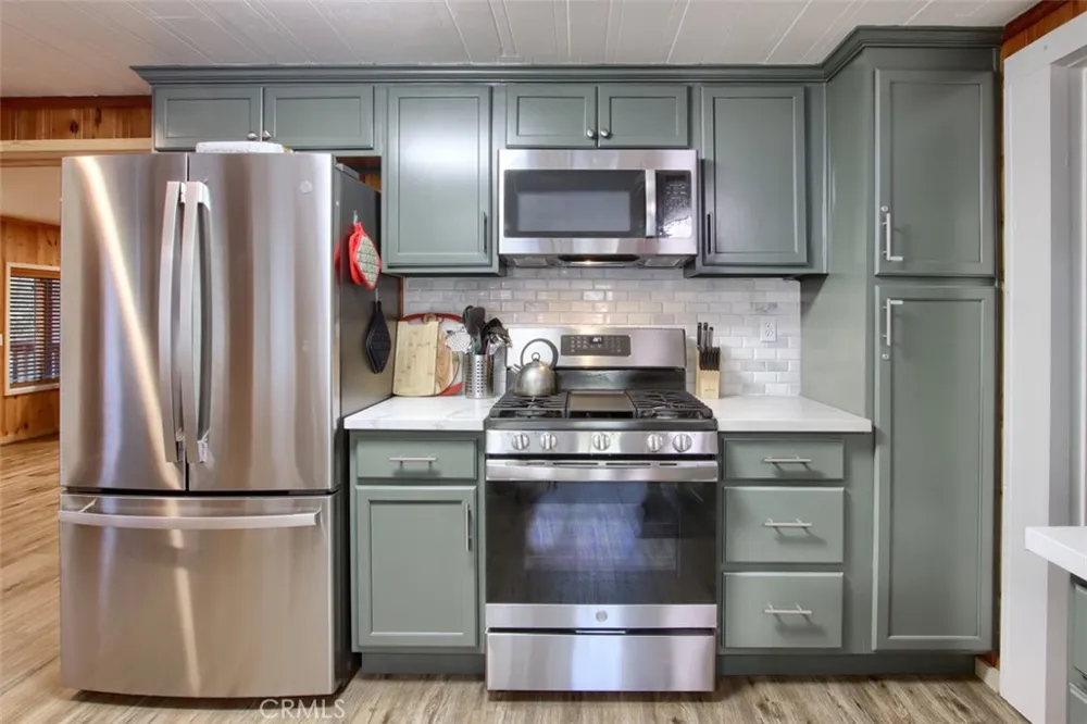 2629 Mariposa Wawona, CA 95389