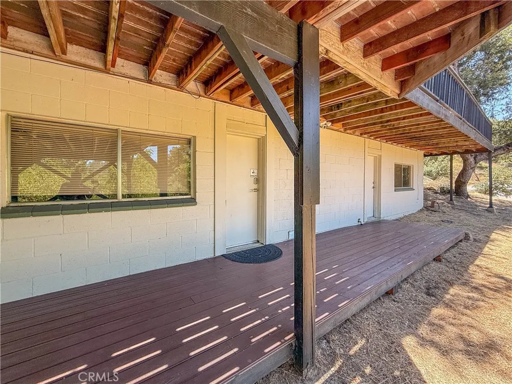 51591 Ponderosa Way Oakhurst, CA 93644