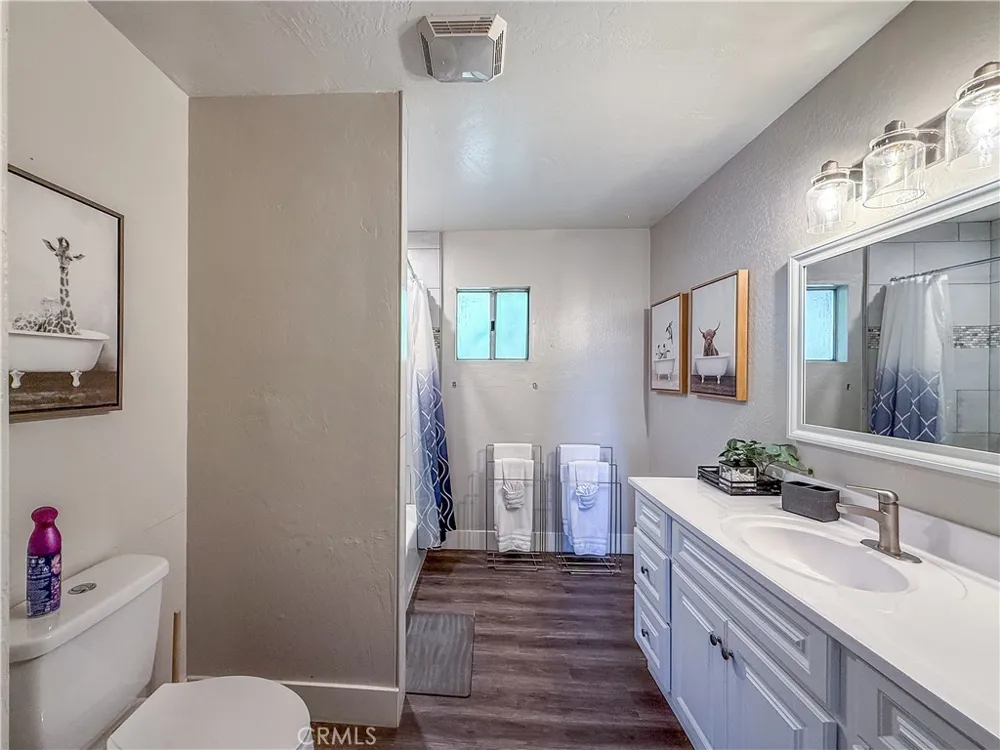 51591 Ponderosa Way Oakhurst, CA 93644