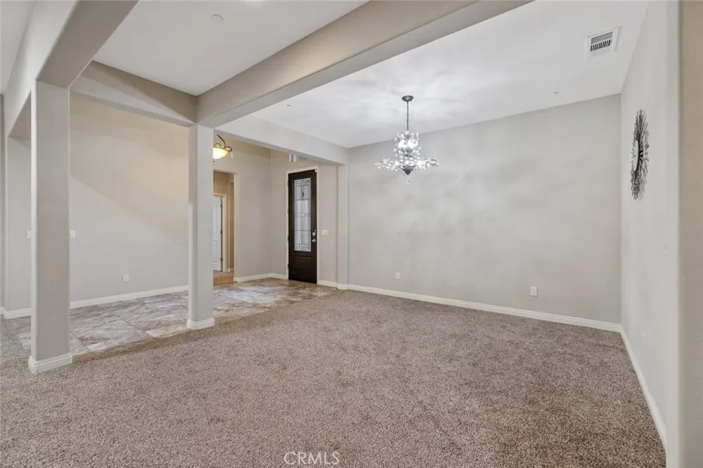 6545 W Wren Visalia, CA 93291
