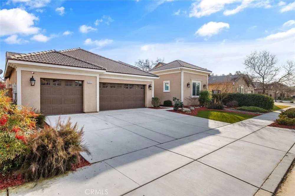 6545 W Wren Visalia, CA 93291