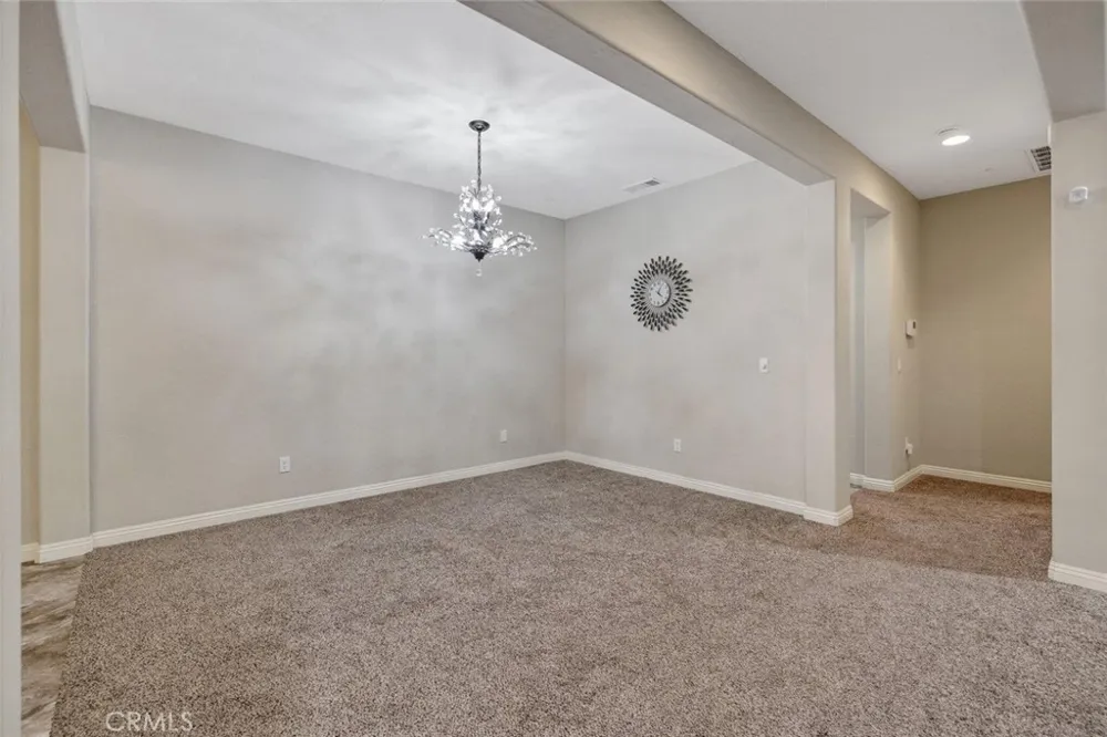 6545 W Wren Visalia, CA 93291
