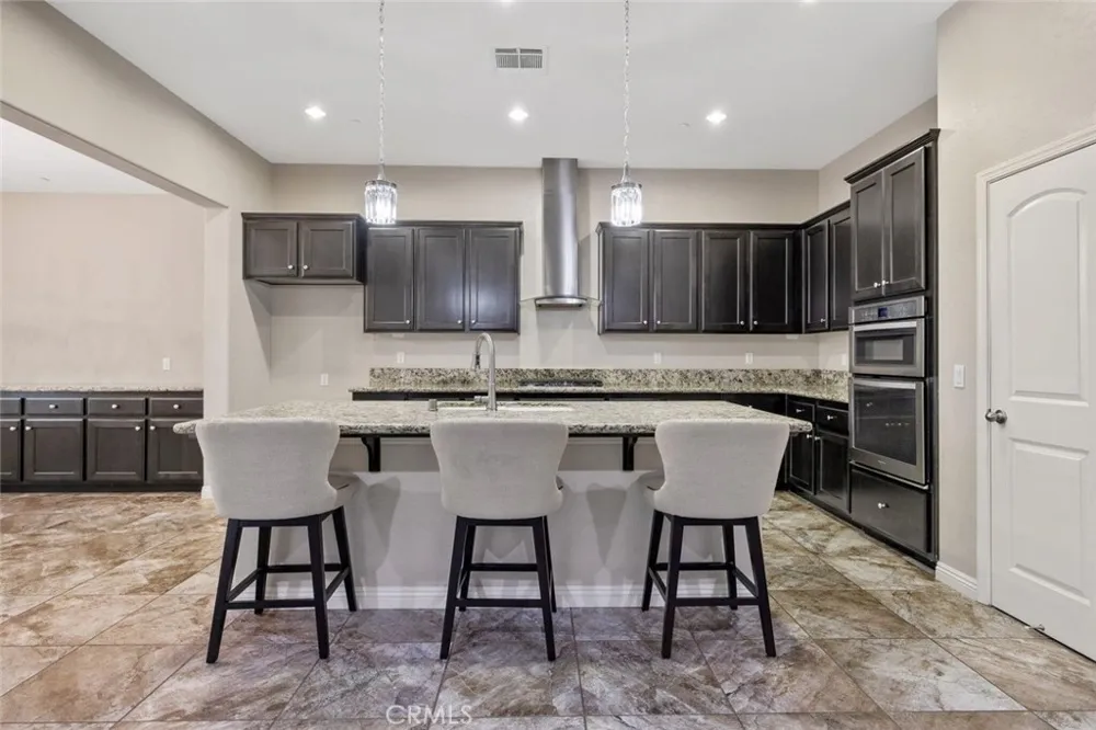 6545 W Wren Visalia, CA 93291