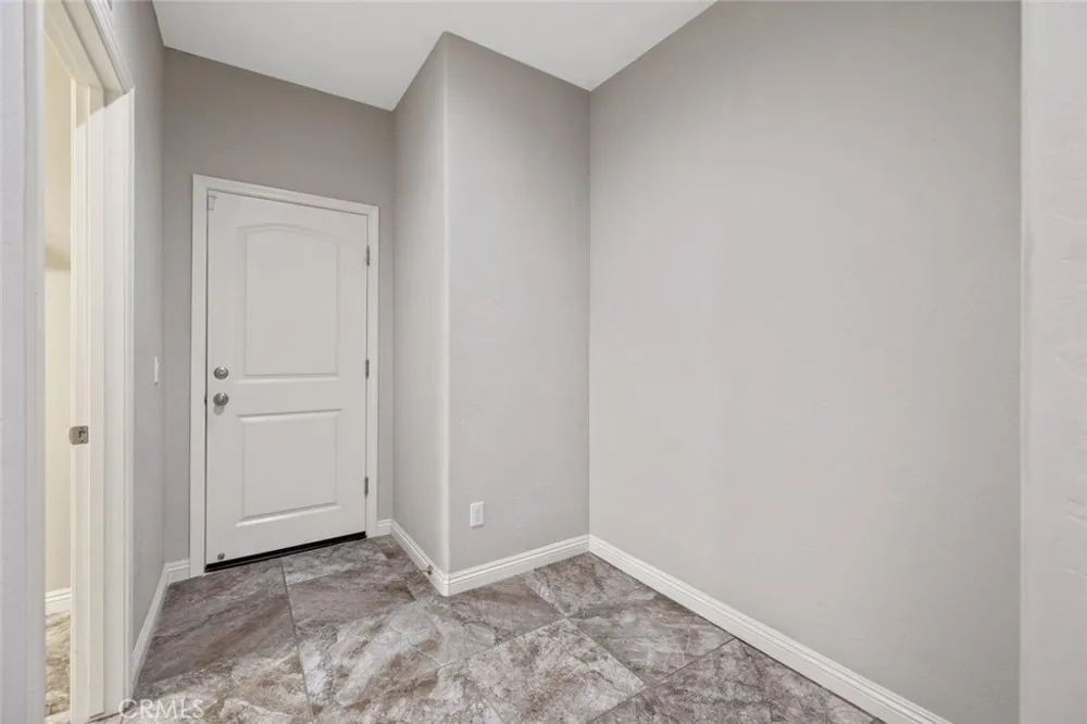6545 W Wren Visalia, CA 93291