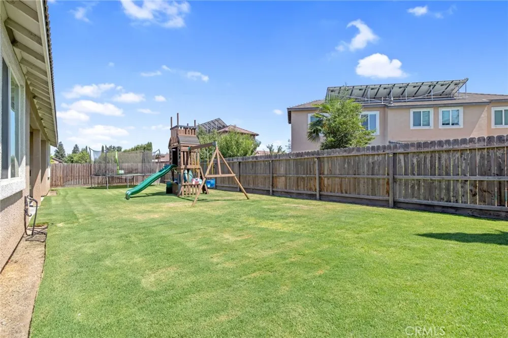 6545 W Wren Visalia, CA 93291