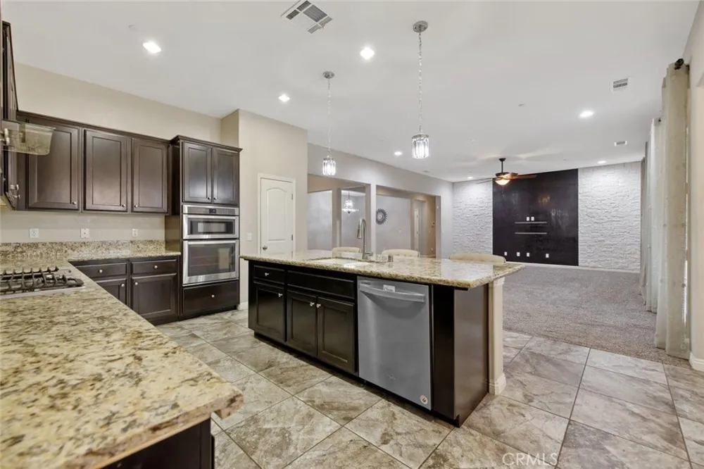 6545 W Wren Visalia, CA 93291