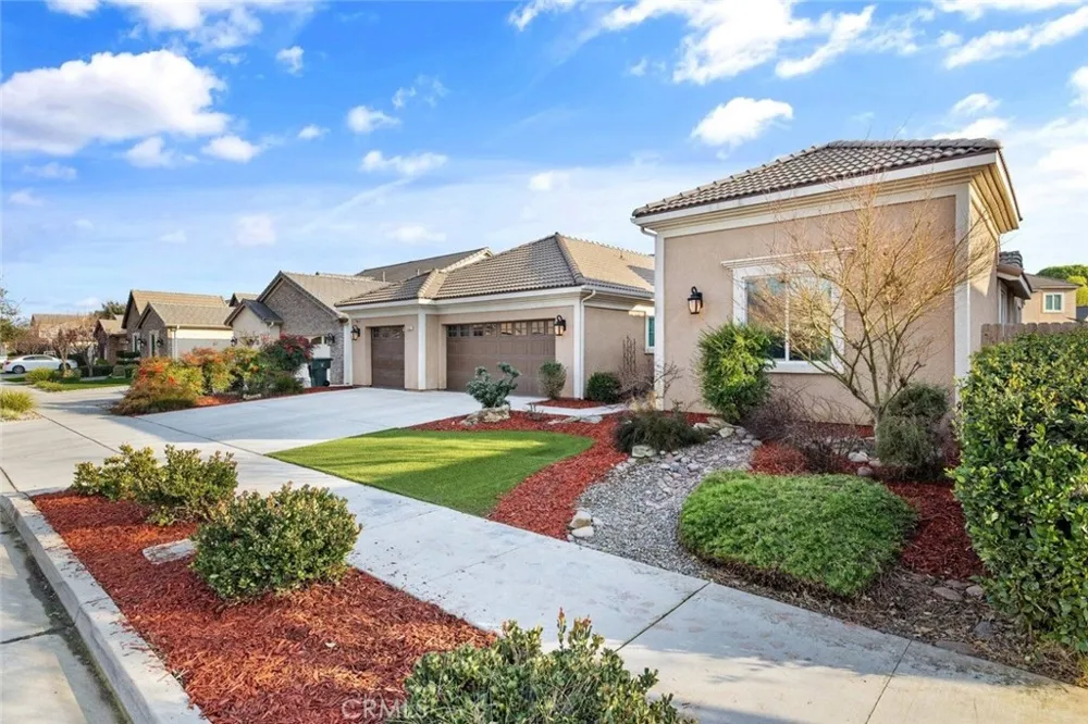 6545 W Wren Visalia, CA 93291