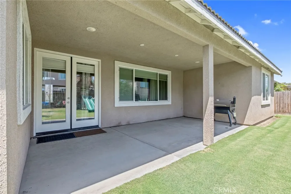 6545 W Wren Visalia, CA 93291