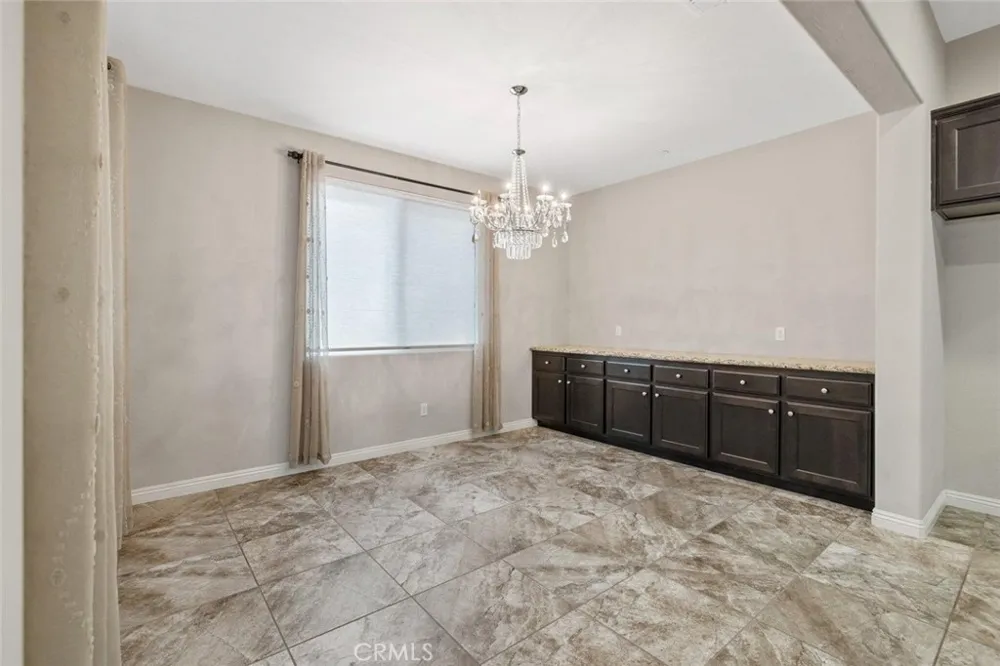 6545 W Wren Visalia, CA 93291