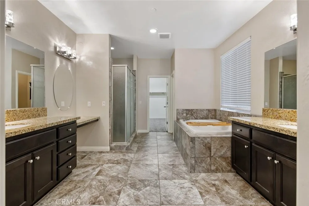 6545 W Wren Visalia, CA 93291