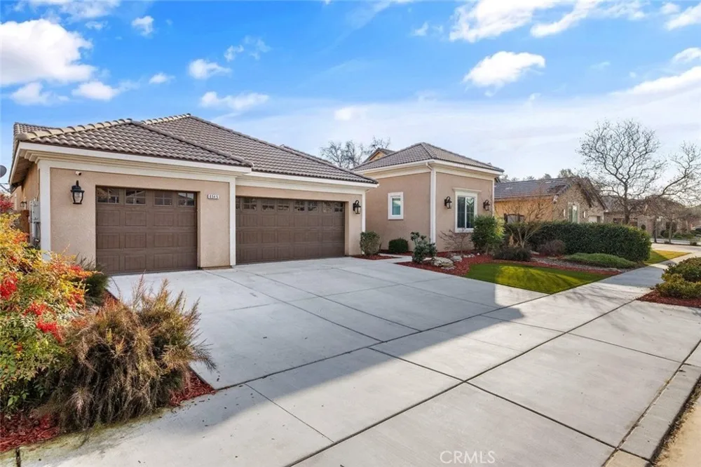 6545 W Wren Visalia, CA 93291