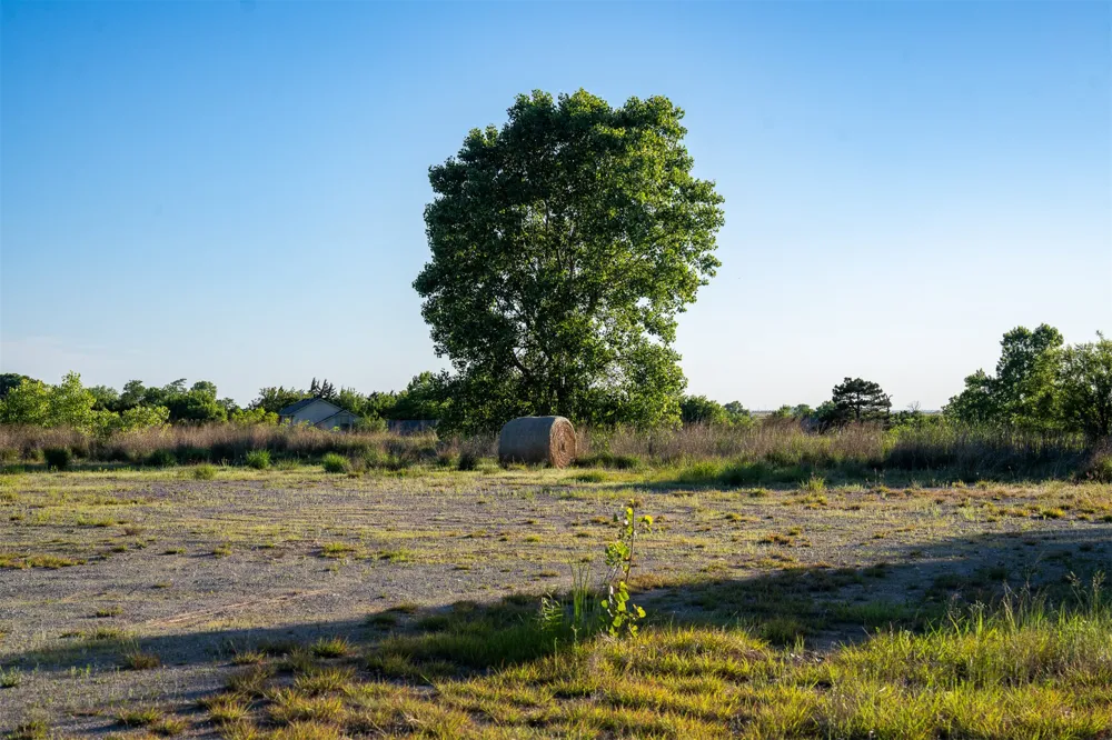 6 W County Road Tuttle, OK 73089