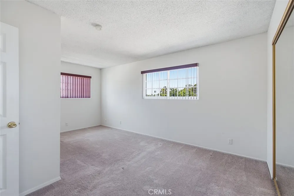 21815 Martin Carson, CA 90745