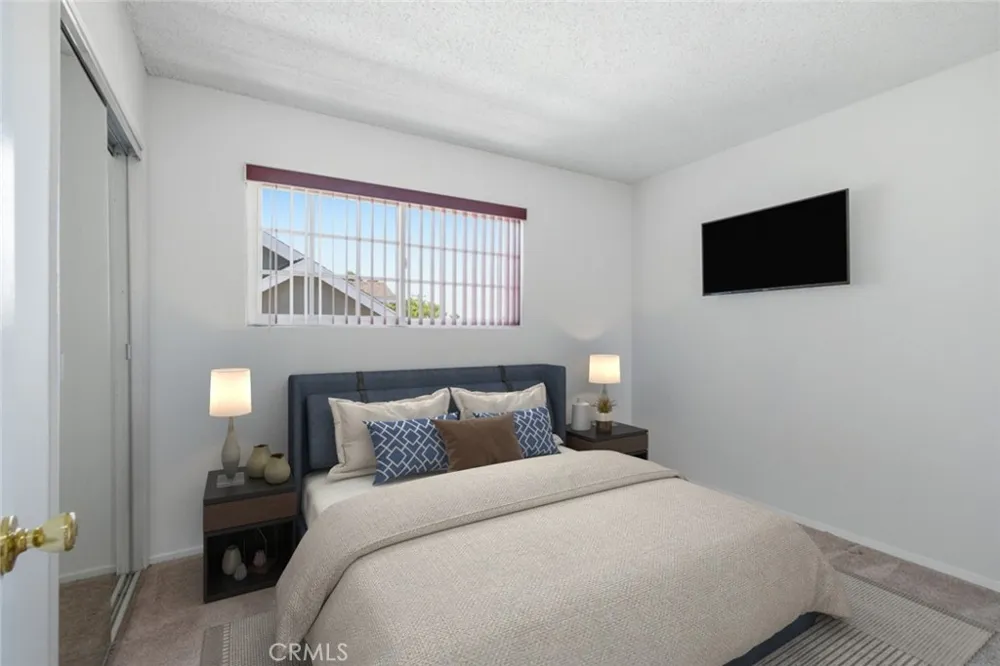 21815 Martin Carson, CA 90745