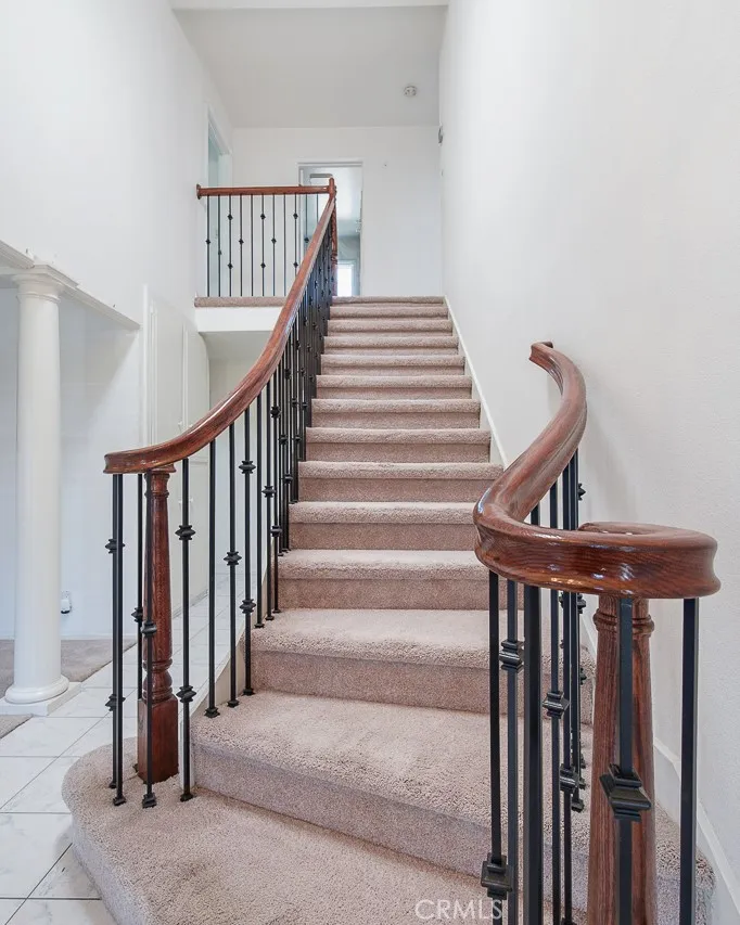 21815 Martin Carson, CA 90745