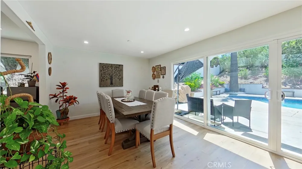 11014 Tinker Ave Tujunga, CA 91042