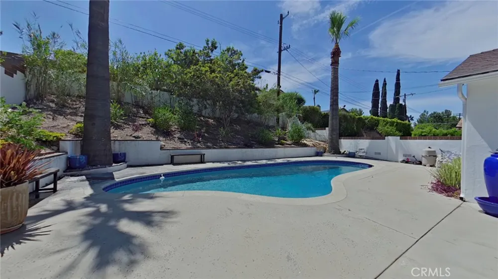 11014 Tinker Ave Tujunga, CA 91042