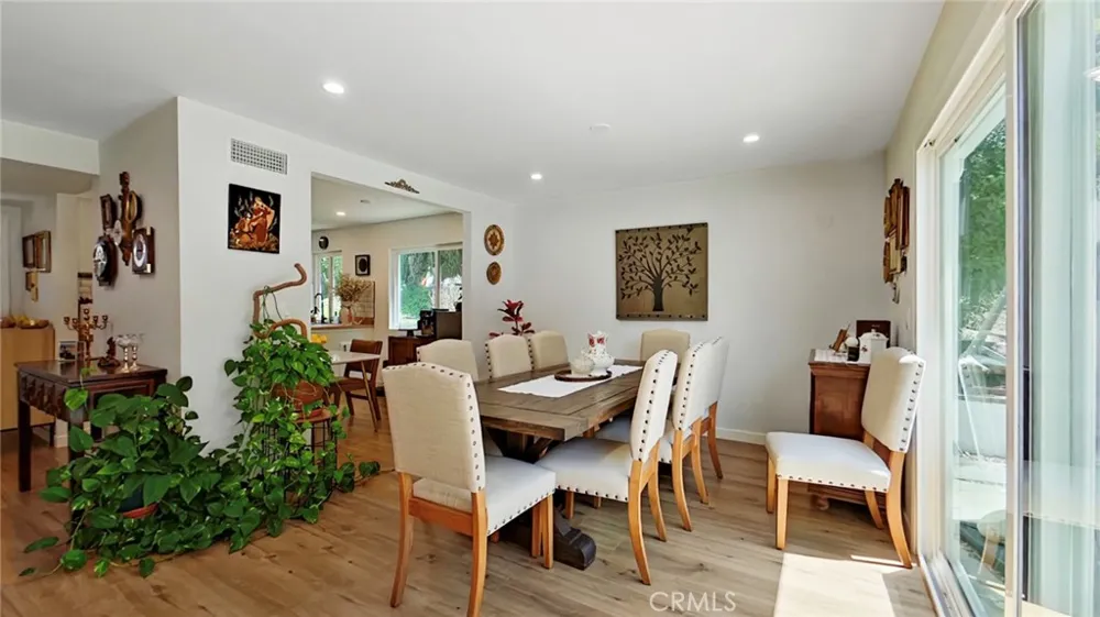 11014 Tinker Ave Tujunga, CA 91042