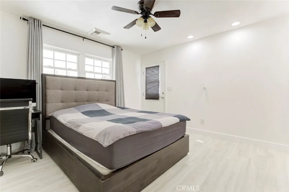 10431 Johanna Street Shadow Hills, CA 91040
