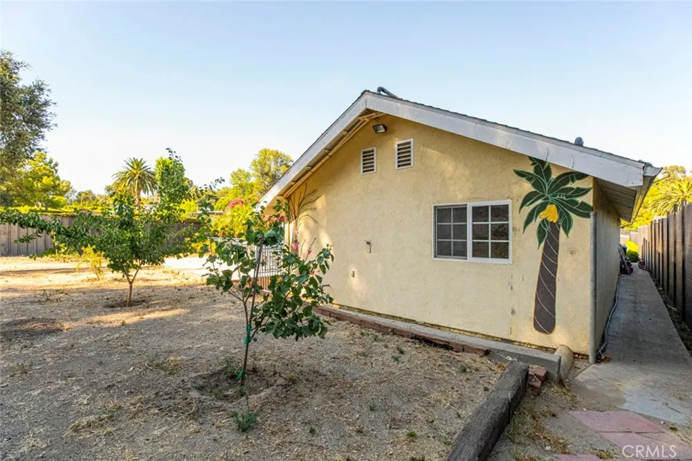 10431 Johanna Street Shadow Hills, CA 91040