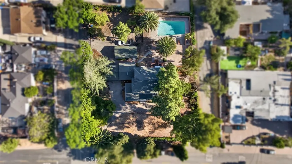 6604 Valmont Street Tujunga, CA 91042