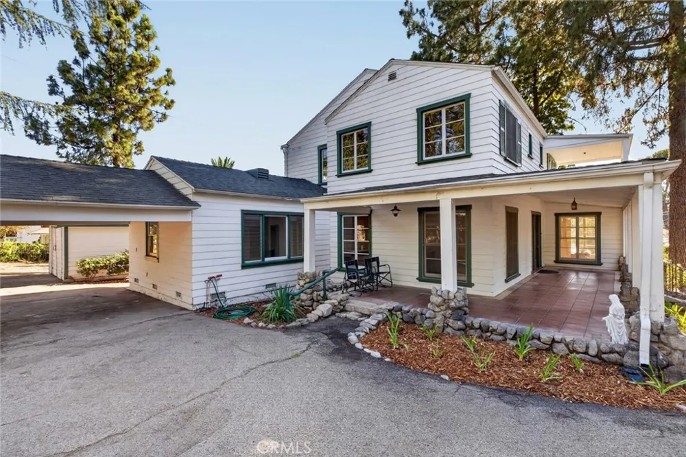 6604 Valmont Street Tujunga, CA 91042