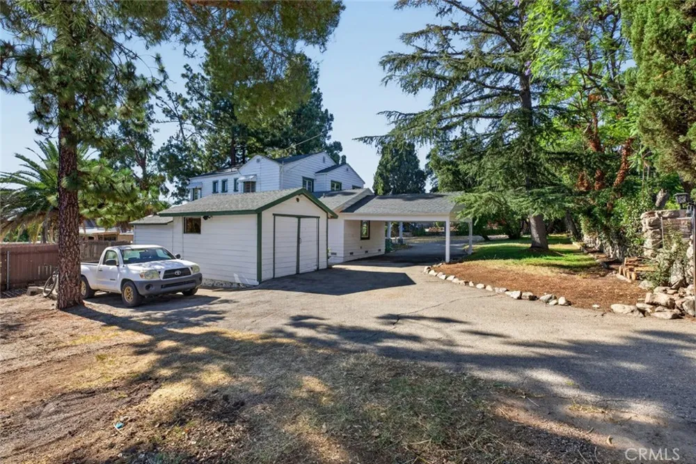 6604 Valmont Street Tujunga, CA 91042