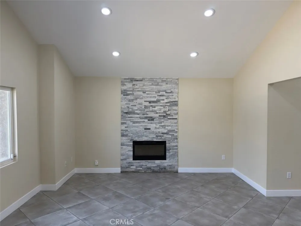 43735 San Francisco Avenue Lancaster, CA 93535