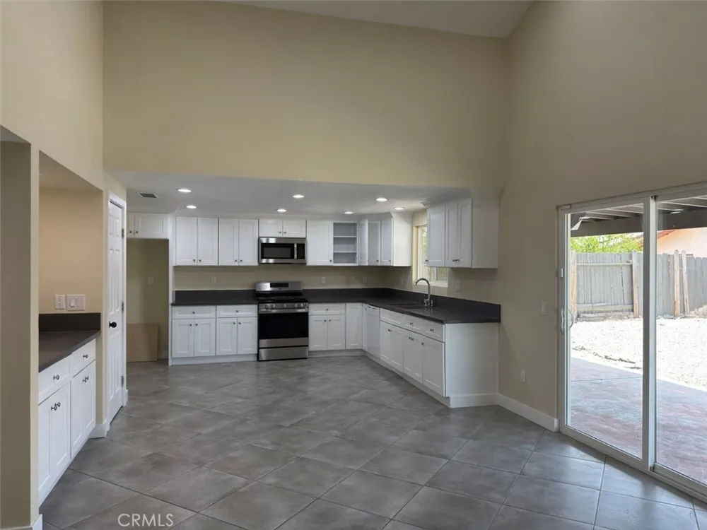 43735 San Francisco Avenue Lancaster, CA 93535
