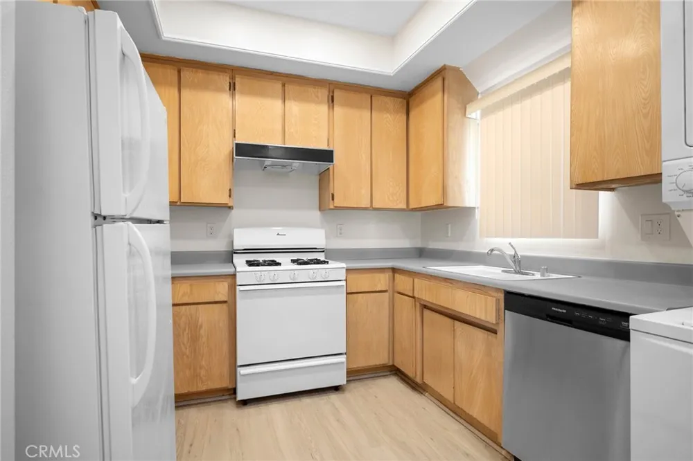 4328 Whitsett Avenue Studio City, CA 91604