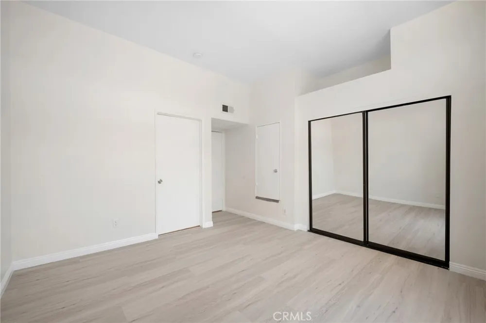 4328 Whitsett Avenue Studio City, CA 91604