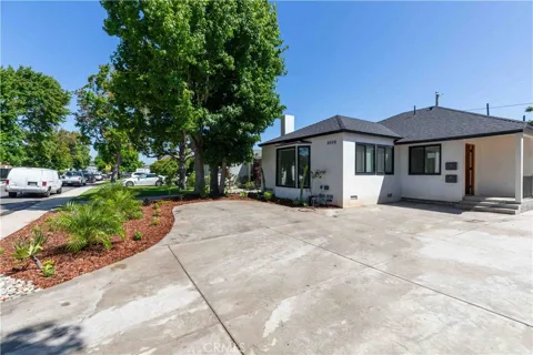 8006 Glider Avenue