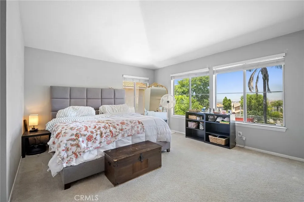 18541 Olympian Court Canyon Country, CA 91351